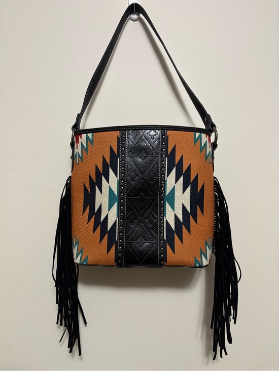 Montana West Handbags - Montana west hobo bag